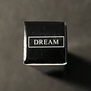 ADVEKET: Dream Lip Liner